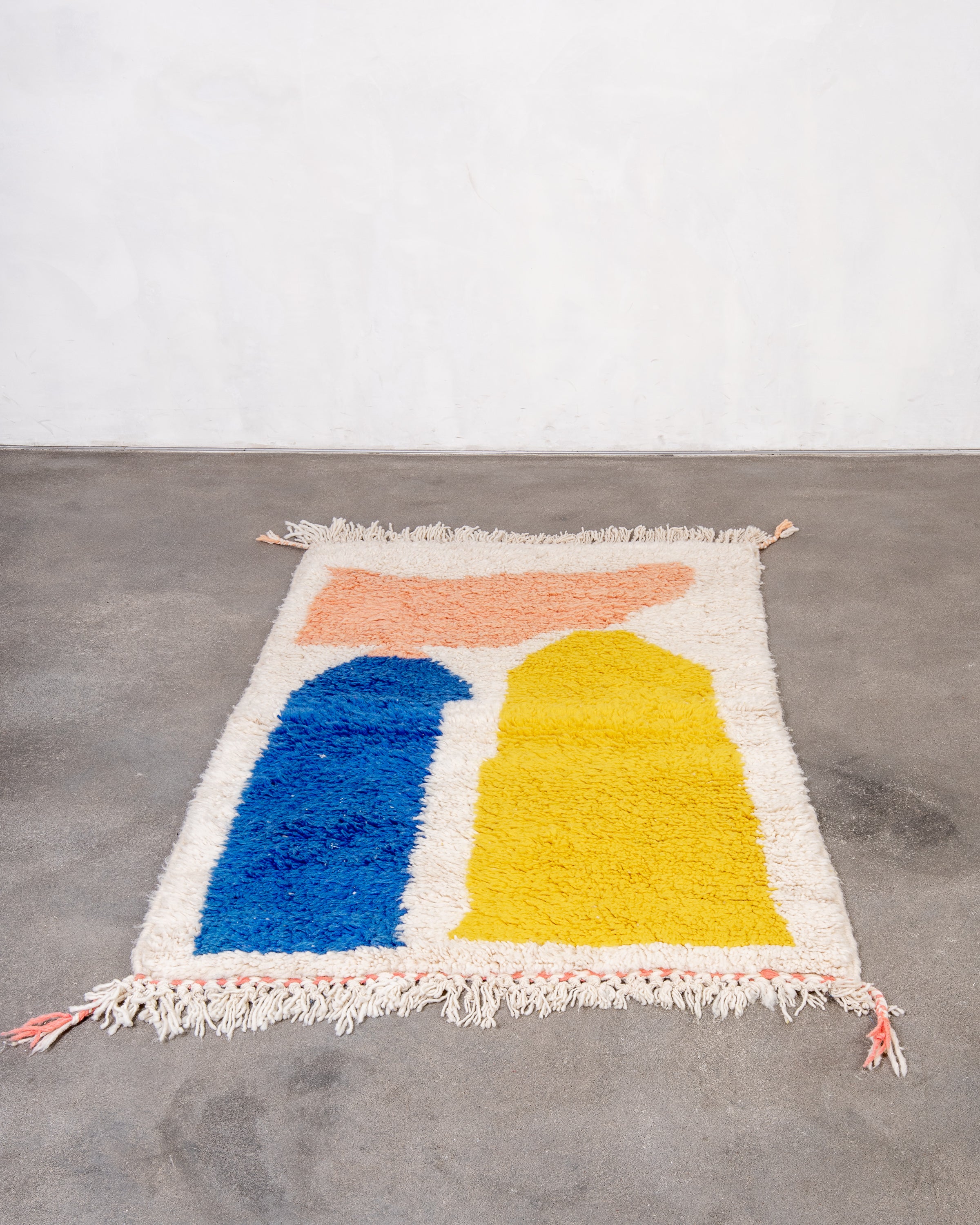 Modern designer handcrafted Berber rug from morocco Beniourain with beautiful colors and patterns